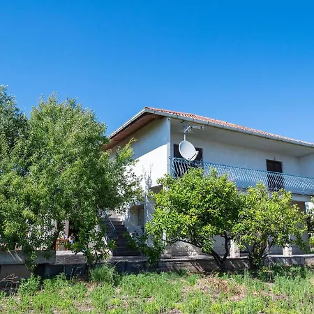 Stunning In With Wifi تروغير