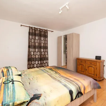 Stunning In With Wifi Appartement Trogir