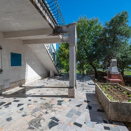 Stunning In With Wifi Apartman Trogir